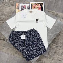 Load image into Gallery viewer, Tshirt
