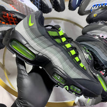 Load image into Gallery viewer, Shoes