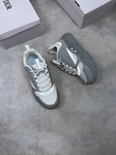 Load image into Gallery viewer, Shoes