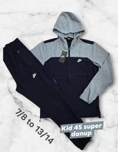 Load image into Gallery viewer, Tracksuit