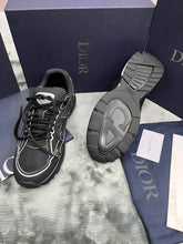 Load image into Gallery viewer, Shoes