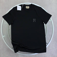 Load image into Gallery viewer, Tshirt