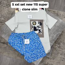 Load image into Gallery viewer, Tshirt