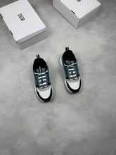Load image into Gallery viewer, Shoes