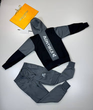 Load image into Gallery viewer, Tracksuit