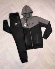 Load image into Gallery viewer, Tracksuit
