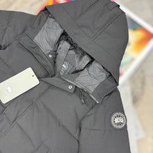Load image into Gallery viewer, Jacket