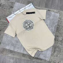 Load image into Gallery viewer, Tshirt