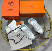 Load image into Gallery viewer, Shoes