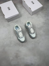 Load image into Gallery viewer, Shoes