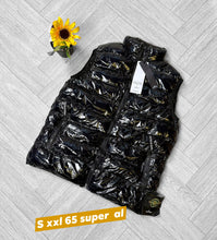 Load image into Gallery viewer, Jacket