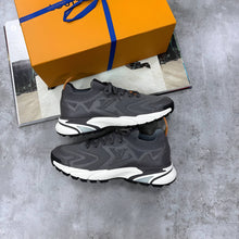 Load image into Gallery viewer, Shoes