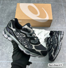 Load image into Gallery viewer, Shoes