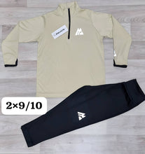 Load image into Gallery viewer, Tracksuit kid