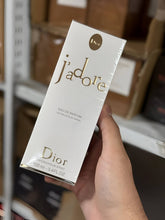 Load image into Gallery viewer, Perfume