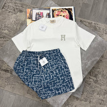 Load image into Gallery viewer, Tshirt