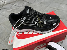 Load image into Gallery viewer, Shoes