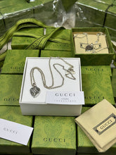 Load image into Gallery viewer, Necklace