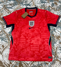 Load image into Gallery viewer, Tshirt