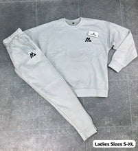 Load image into Gallery viewer, Tracksuit