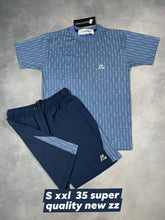 Load image into Gallery viewer, Tshirt