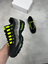 Load image into Gallery viewer, Shoes