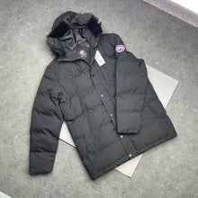 Load image into Gallery viewer, Jacket