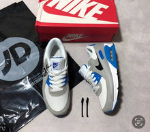 Load image into Gallery viewer, Shoes