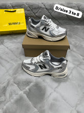 Load image into Gallery viewer, Shoes