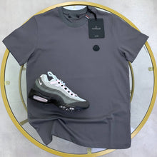 Load image into Gallery viewer, Tshirt