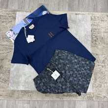 Load image into Gallery viewer, T-shirt