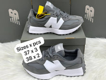 Load image into Gallery viewer, Shoes