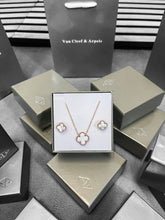 Load image into Gallery viewer, Necklace