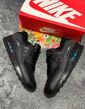 Load image into Gallery viewer, Shoes