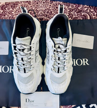 Load image into Gallery viewer, Shoes