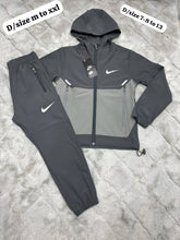 Load image into Gallery viewer, Tracksuit