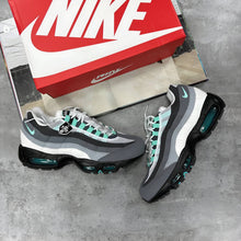 Load image into Gallery viewer, Shoes