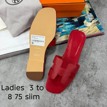 Load image into Gallery viewer, Slipper