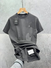 Load image into Gallery viewer, T-shirt