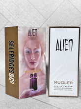 Load image into Gallery viewer, Perfume
