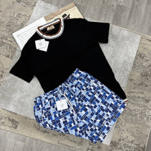 Load image into Gallery viewer, Tshirt