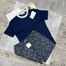 Load image into Gallery viewer, Tshirt