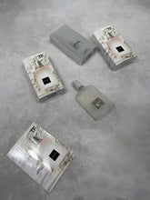 Load image into Gallery viewer, Perfume