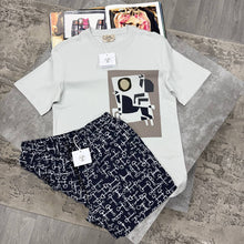 Load image into Gallery viewer, Tshirt