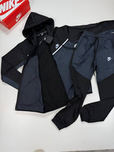 Load image into Gallery viewer, Tracksuit