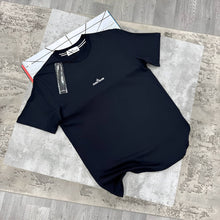 Load image into Gallery viewer, Tshirt