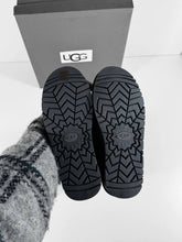 Load image into Gallery viewer, Shoes
