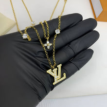Load image into Gallery viewer, Necklace