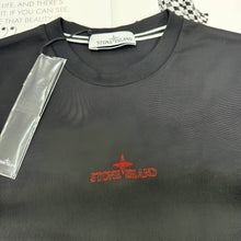 Load image into Gallery viewer, Tshirt