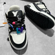 Load image into Gallery viewer, Shoes
